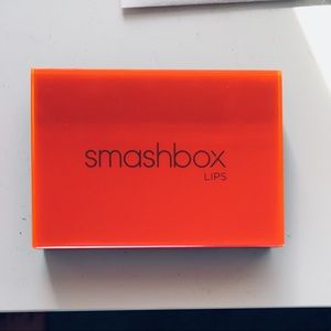 Smashbox lipstick/lip gloss kit